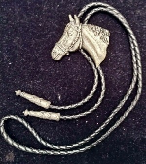 Vintage Horse Head Western Equine Bolo Tie Pewter